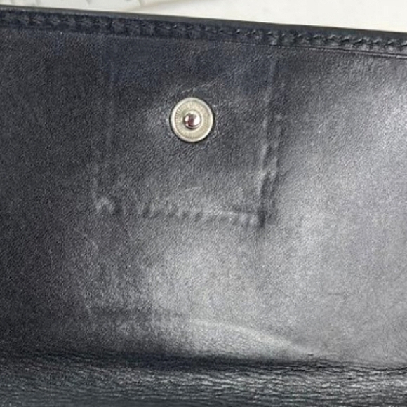 Gucci ®️ Ladies' Sherry Line Trifold Leather Wallet Pre-owned - Picture 13 of 13